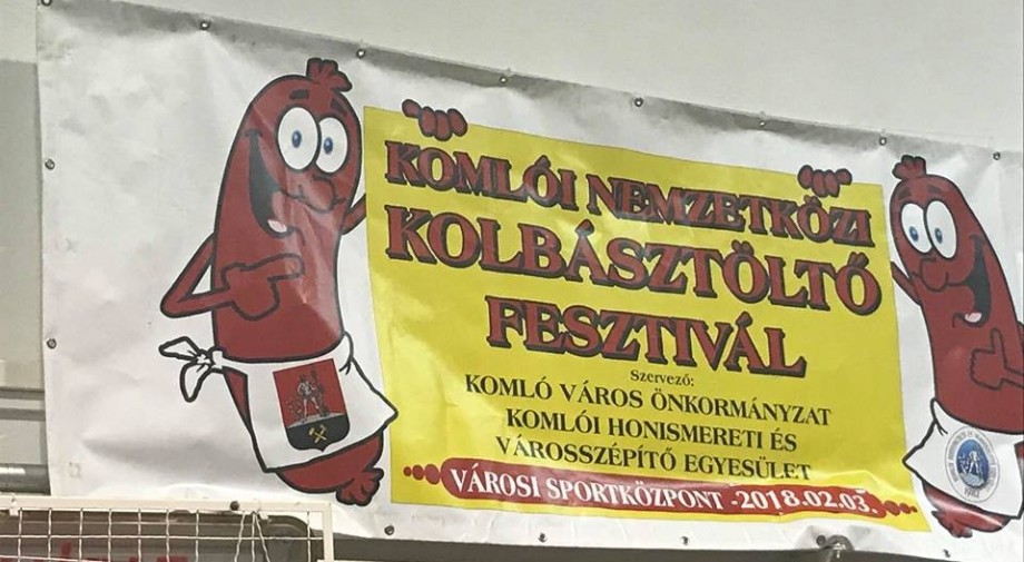 Komlói kolbásztöltő fesztivál