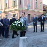 A nemzeti gyásznapon koszorúzták meg a pécsi emlékhelyet