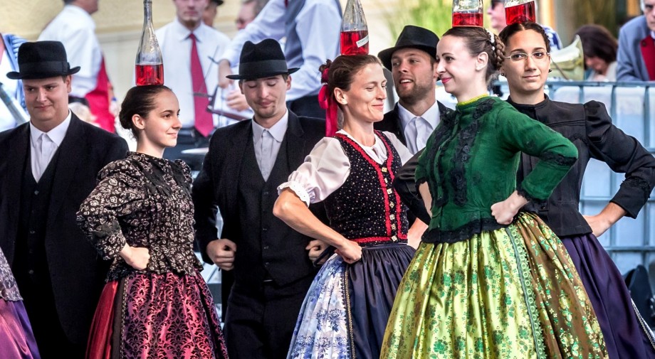 Baranyai &eacute;rt&eacute;k poh&aacute;rba z&aacute;rva &ndash; a Vill&aacute;nyi V&ouml;r&ouml;sborfesztiv&aacute;l